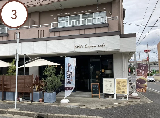 カフェ入口