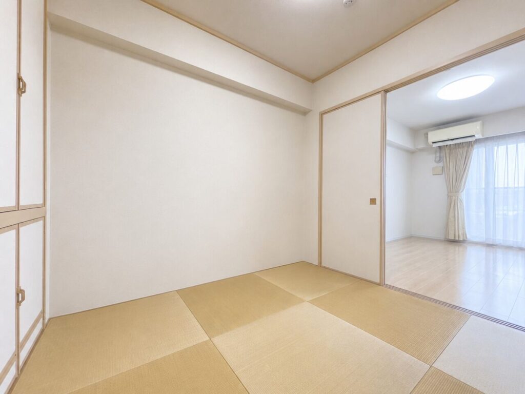 グラン・コート三郷和室