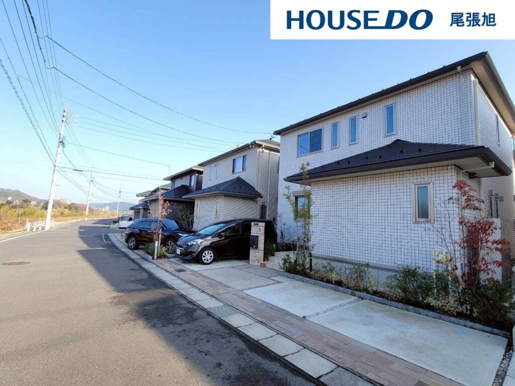 名古屋市守山区上志段味字細川原 中古戸建_前面道路含む現地写真