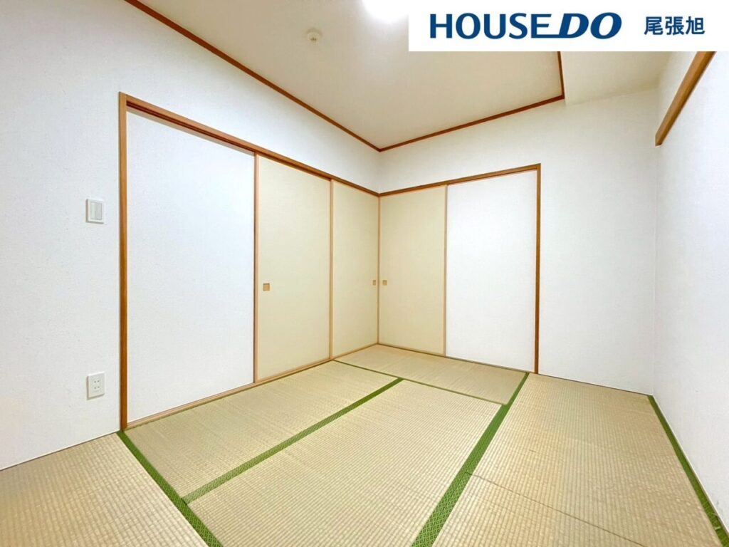 ロイヤルシャトー緑ヶ丘1F_和室
